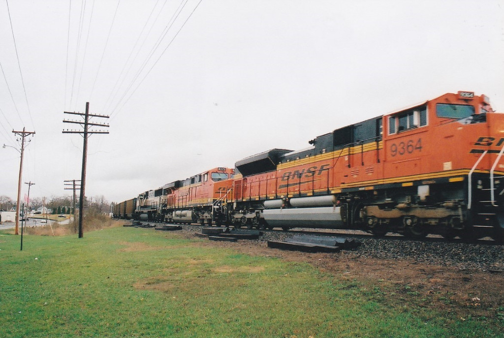 BNSF 9364 West